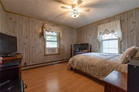 141 5th Ave, Woonsocket, RI 02895 photo 18