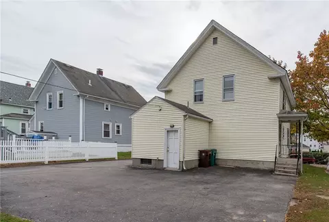 141 5th Ave, Woonsocket, RI 02895 photo 14