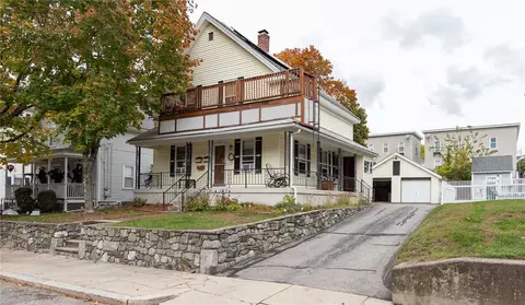 141 5th Ave, Woonsocket, RI 02895