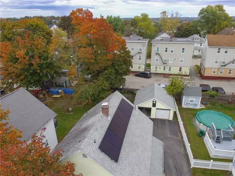 141 5th Ave, Woonsocket, RI 02895 photo 2