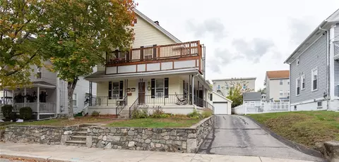 141 5th Ave, Woonsocket, RI 02895 photo 6