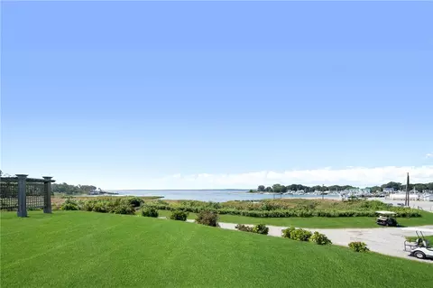 160 Gray St, Warwick, RI 02889 photo 38