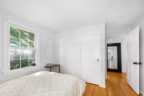 160 Gray St, Warwick, RI 02889 photo 23