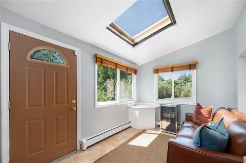 160 Gray St, Warwick, RI 02889 photo 27