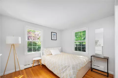 160 Gray St, Warwick, RI 02889 photo 22