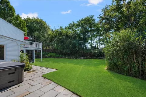 160 Gray St, Warwick, RI 02889 photo 5