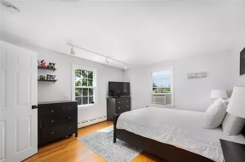 160 Gray St, Warwick, RI 02889 photo 25