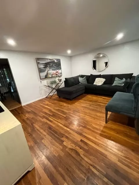 58 Armory Dr, Warwick, RI 02889 photo 9