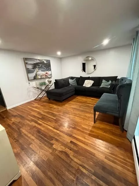 58 Armory Dr, Warwick, RI 02889 photo 8