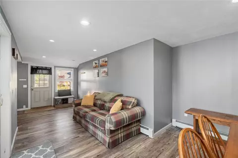 123 Harmony Ct, Warwick, RI 02889 photo 17