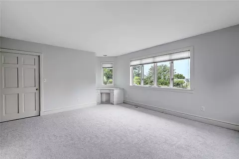 39 Tobin Ln, Bristol, RI 02809 photo 24