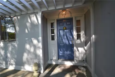 39 Tobin Ln, Bristol, RI 02809 photo 10