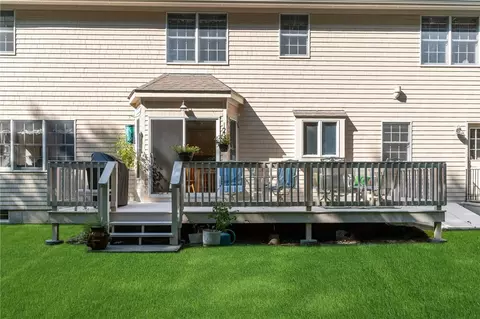 3 Pasco Cir, Warwick, RI 02886 photo 36