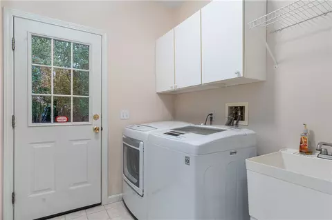 3 Pasco Cir, Warwick, RI 02886 photo 21