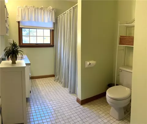 33 Contour Rd, Warwick, RI 02886 photo 16