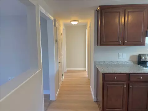 73 Dawn Blvd, Woonsocket, RI 02895 photo 19