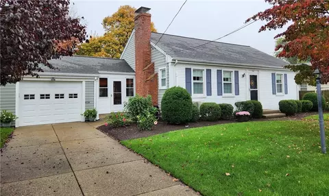144 Burgess St, Pawtucket, RI 02861