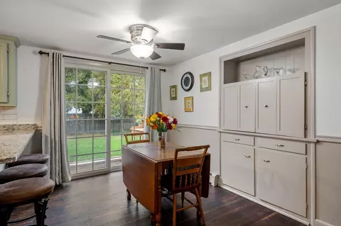 181 Payton Ave, Warwick, RI 02889 photo 5