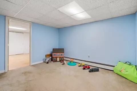 181 Payton Ave, Warwick, RI 02889 photo 21