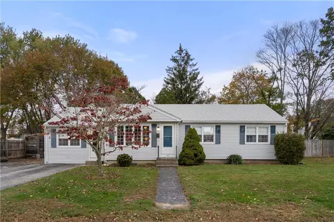181 Payton Ave, Warwick, RI 02889