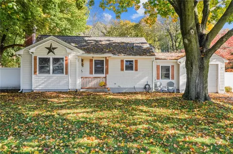 1999 Mendon Rd, Cumberland, RI 02864