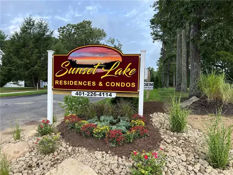 12 Sunset Lake Cir, Coventry, RI 02816