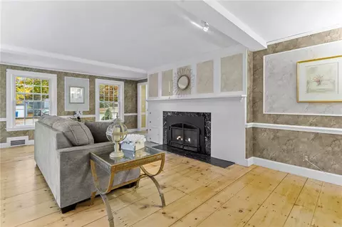 75 Apple Gate Rd, Cranston, RI 02920 photo 20