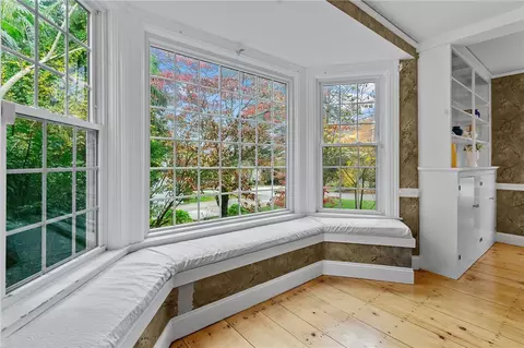 75 Apple Gate Rd, Cranston, RI 02920 photo 18