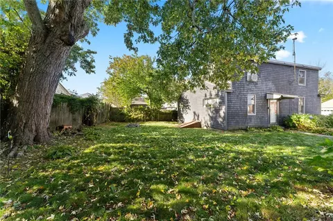 68 Appleton St, Cranston, RI 02910 photo 19