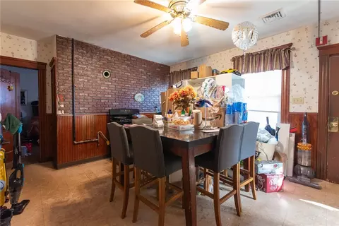 104 Avenue C Ave, Woonsocket, RI 02895 photo 28