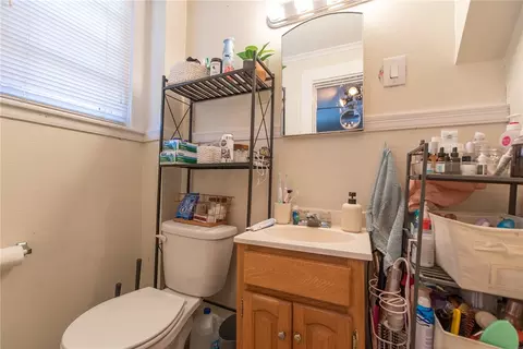 104 Avenue C Ave, Woonsocket, RI 02895 photo 15