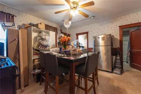 104 Avenue C Ave, Woonsocket, RI 02895 photo 27