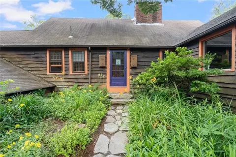 33 Johnson Rd, Foster, RI 02825 photo 2