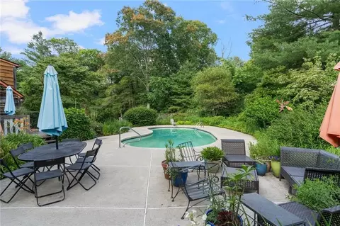 33 Johnson Rd, Foster, RI 02825 photo 39