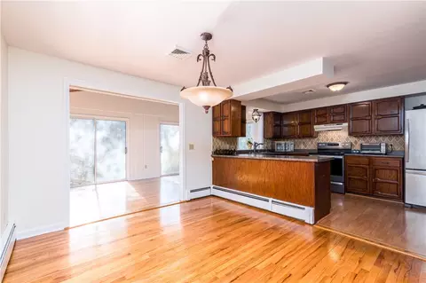 7 Castle Way, Westerly, RI 02891 photo 15