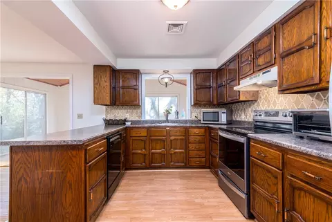 7 Castle Way, Westerly, RI 02891 photo 12