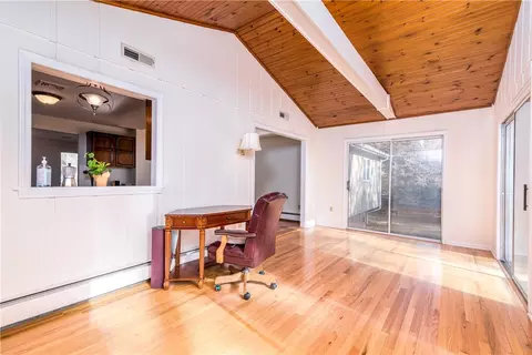 7 Castle Way, Westerly, RI 02891 photo 18