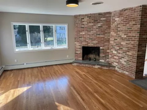 101 Gibson Rd, Bristol, RI 02809 photo 13