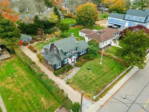 55 Crandall Ave, Westerly, RI 02891