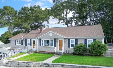 292 Bertenshaw Rd, Woonsocket, RI 02895