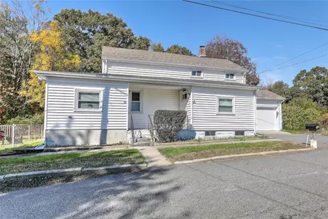 56 Canning St, Cumberland, RI 02864
