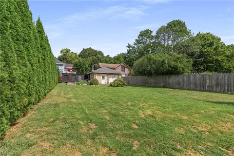 23 Pierce St, Westerly, RI 02891 photo 31