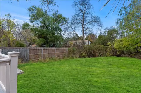 119 Pender Ave, Warwick, RI 02889 photo 5