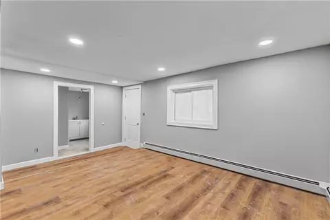 119 Pender Ave, Warwick, RI 02889 photo 11
