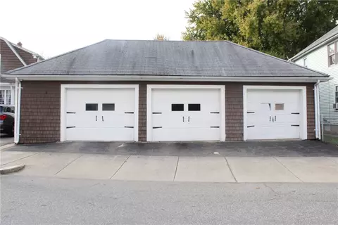 475 Winter St, Woonsocket, RI 02895 photo 28