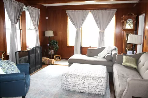 475 Winter St, Woonsocket, RI 02895 photo 9