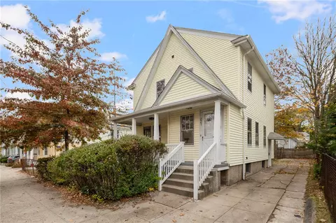 227 River Ave, Providence, RI 02908