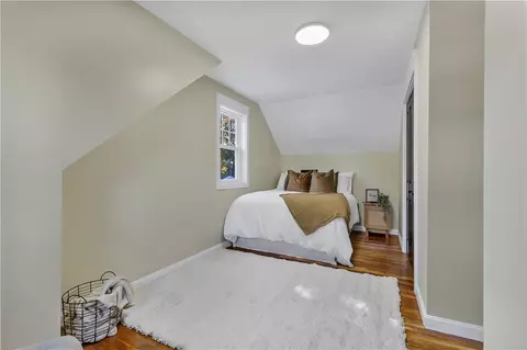70 Hawksley Ave, Warwick, RI 02889 photo 19