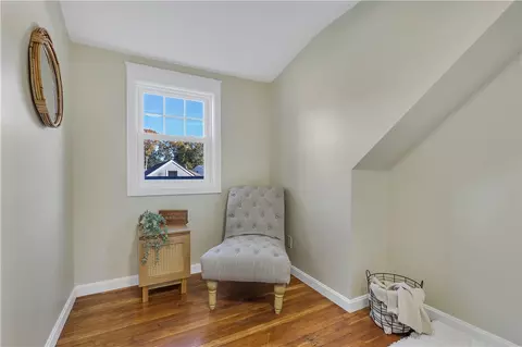 70 Hawksley Ave, Warwick, RI 02889 photo 21
