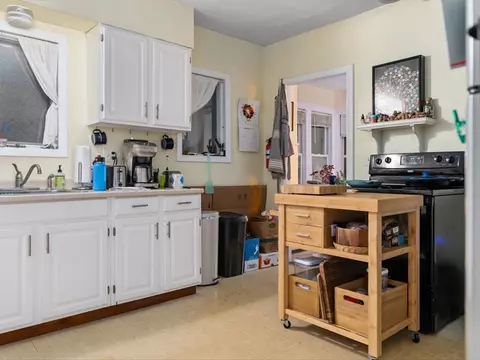 11 Spruce St, Westerly, RI 02891 photo 19